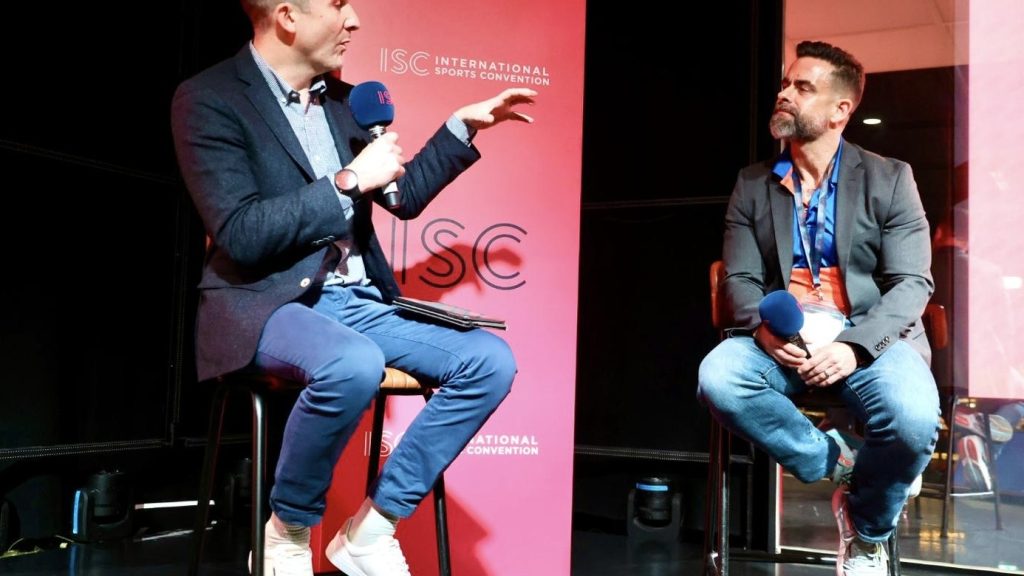 630280b0-3fb8-4b3f-86b2-2cb1256b51a0